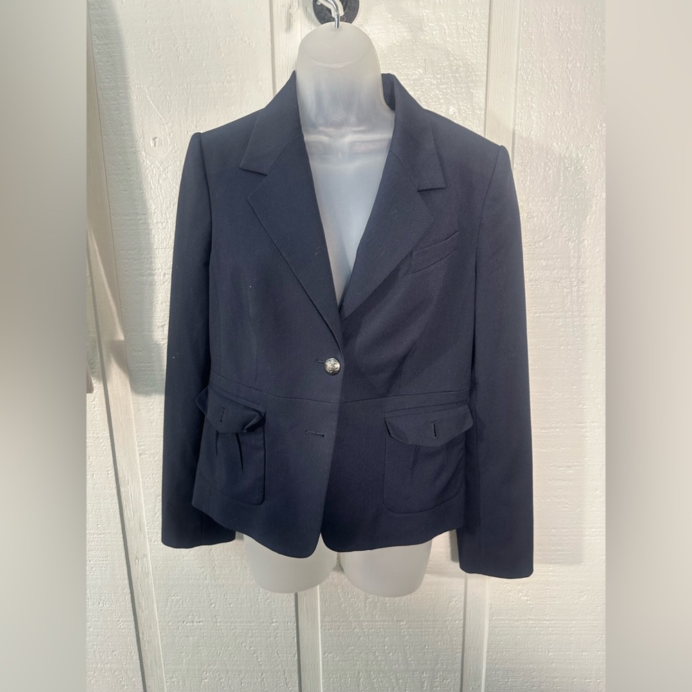 The Limited Women’s Navy Single Button Blazer Size Medium EUC